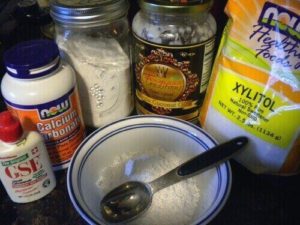 natural homemade remineralizing toothpaste ingredients 300x225